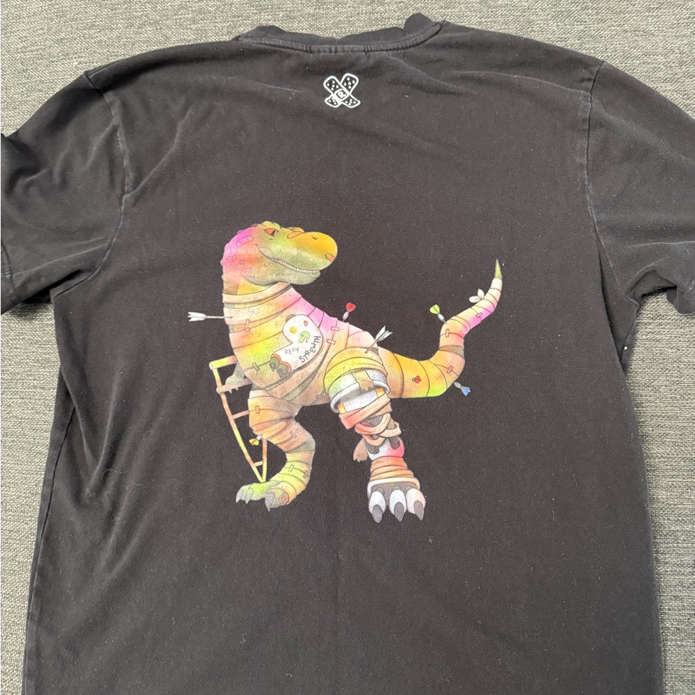 Rexy the dinosaur Black T-Shirt with Colorful Logo adult M/L - Picture 5 of 10